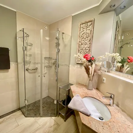 Ostsee Wellnessresidenz 10 In Apartment Zingst